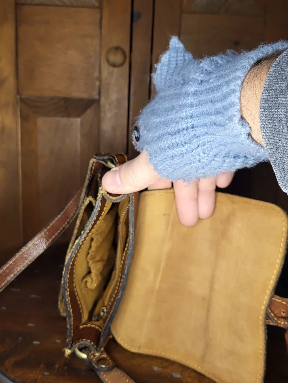 Patricia Nash Leather Bag - Picture 13 of 15